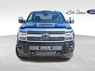 Used 2017 Chevrolet Silverado 2500 High Country w/ Duramax Plus Package video 2