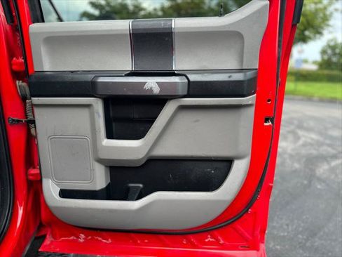 Used 2019 Ford F250 XLT w/ XLT Value Package AWD/4WD image 19
