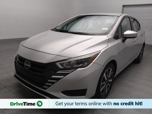 Used 2025 Nissan Versa SV FWD image 1