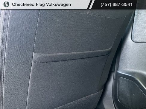 Used 2023 Nissan Rogue SV image 50