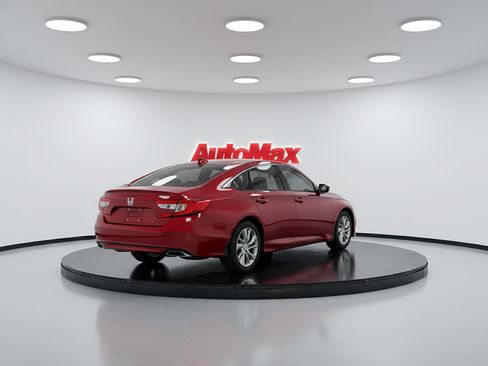 Used 2018 Honda Accord LX image 3