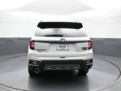 Certified 2023 Honda Passport TrailSport image 7