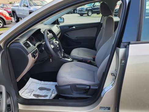 Used 2012 Volkswagen Jetta Sedan FWD image 13