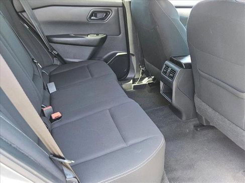 Used 2024 Nissan Rogue S FWD image 24