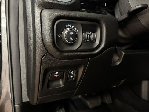 Used 2026 RAM 1500 Laramie w/ Night Edition image 21