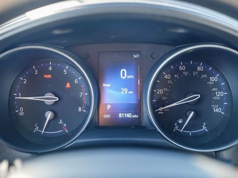 Used 2018 Toyota C-HR XLE image 25