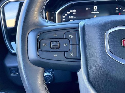 Used 2025 GMC Sierra 1500 SLT image 19