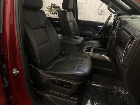 Used 2021 Chevrolet Silverado 1500 High Country w/ Technology Package image 23