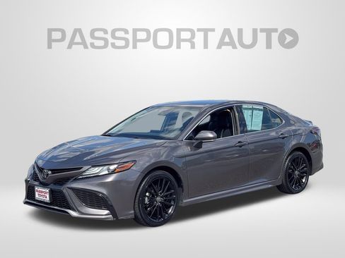Used 2024 Toyota Camry XSE FWD image 1