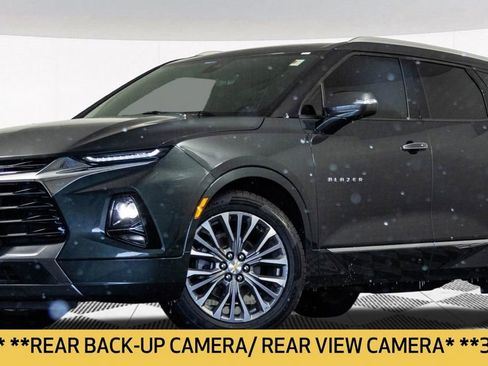 Used 2020 Chevrolet Blazer Premier w/ Driver Confidence II Package image 2