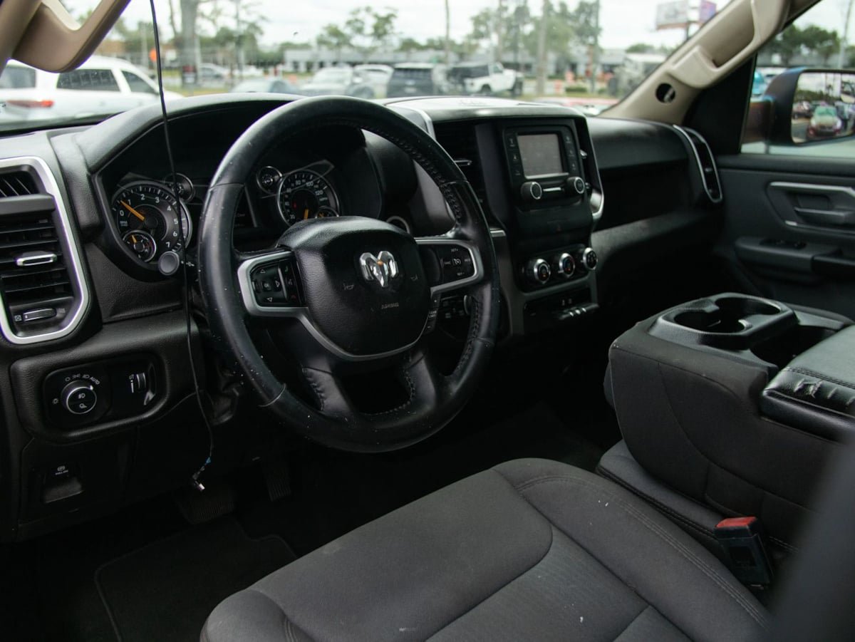 Used 2020 RAM 1500 Big Horn AWD/4WD image 18