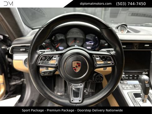 Used 2017 Porsche 911 Carrera 4S image 27