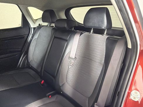 Used 2023 Kia Seltos S FWD image 17