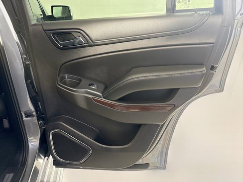 Used 2018 GMC Yukon SLT image 28