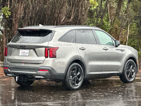 New 2026 Kia Sorento SX Prestige image 3
