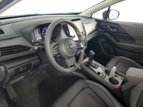 Used 2025 Subaru Crosstrek 2.5i Limited w/ Crosstrek Mirror Package image 11