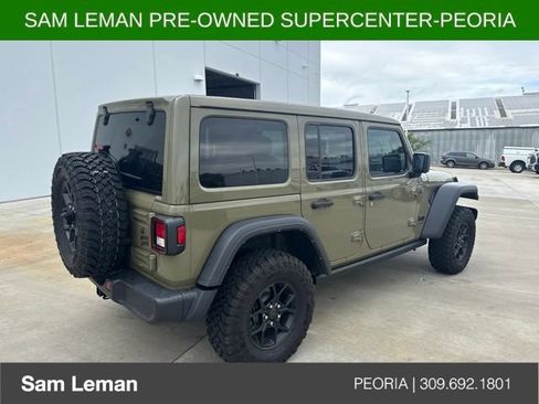 Used 2025 Jeep Wrangler Unlimited Sport AWD/4WD image 3