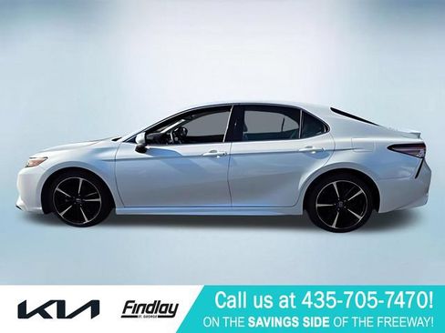 Used 2018 Toyota Camry XSE FWD image 7