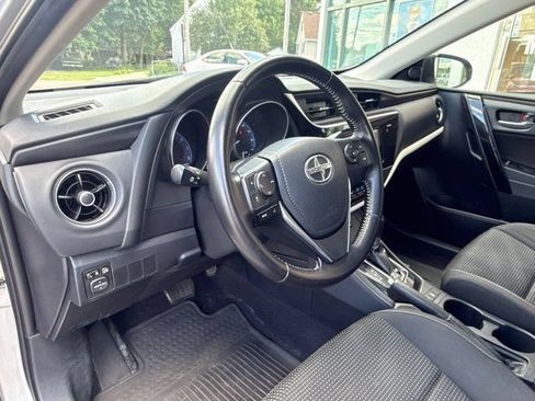 Used 2016 Scion iM FWD image 10