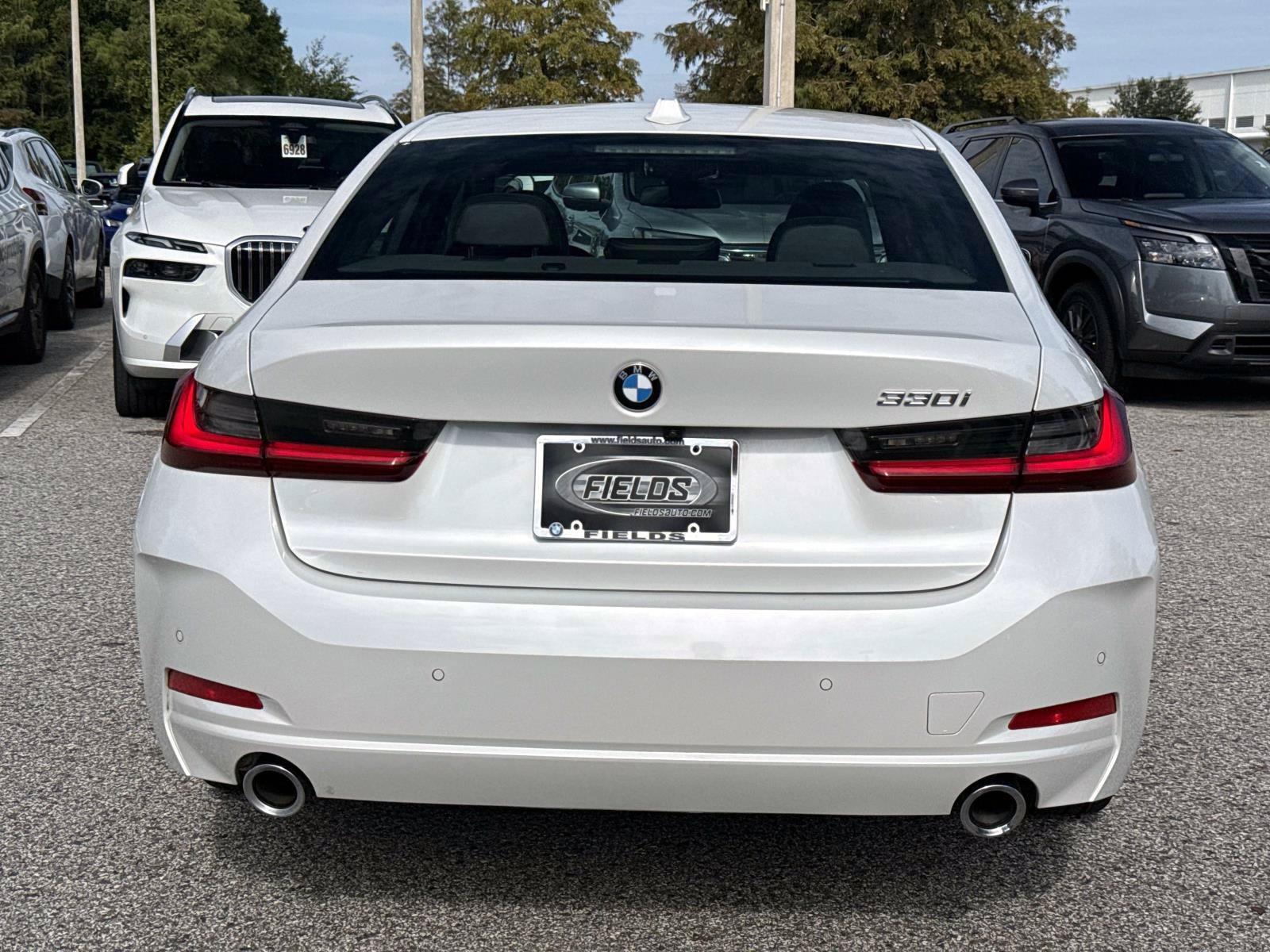 Certified 2024 BMW 330i Sedan w/ Convenience Package RWD image 4