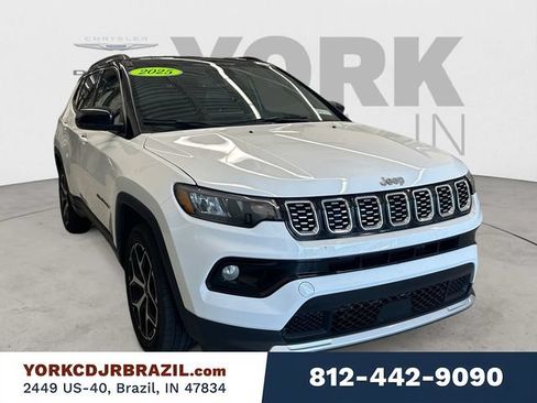 Used 2025 Jeep Compass Limited AWD/4WD image 7