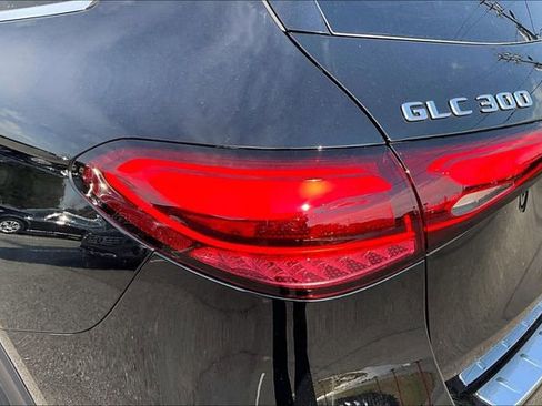 New 2025 Mercedes-Benz GLC 300 4MATIC image 14