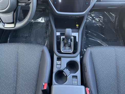 Used 2025 Subaru Forester Premium AWD/4WD image 28
