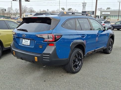 Used 2022 Subaru Outback Wilderness image 9