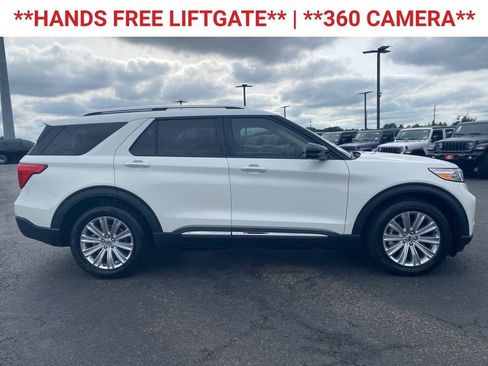 Used 2023 Ford Explorer Limited w/ Limited Technology Package RWD image 10