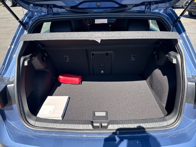 New 2026 Volkswagen GTI SE FWD image 14