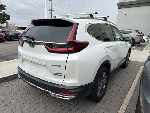 Used 2020 Honda CR-V Touring image 3