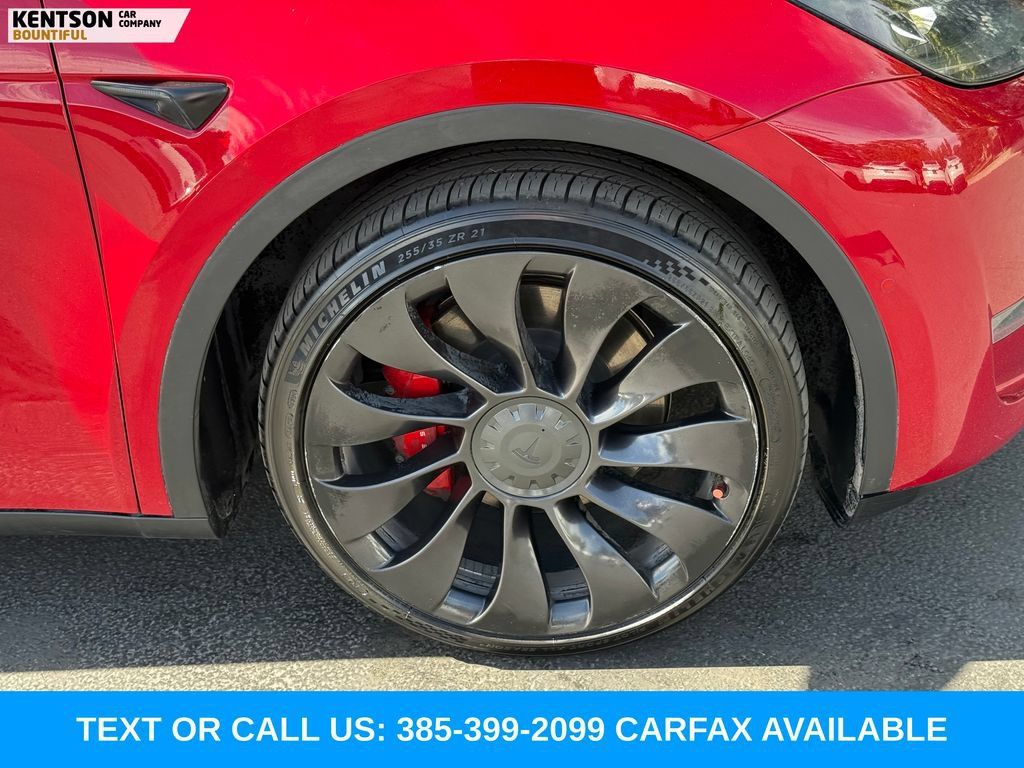 Used 2022 Tesla Model Y Performance AWD/4WD image 13