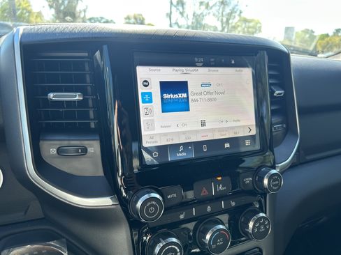 New 2026 RAM 1500 4x4 Crew Cab image 40