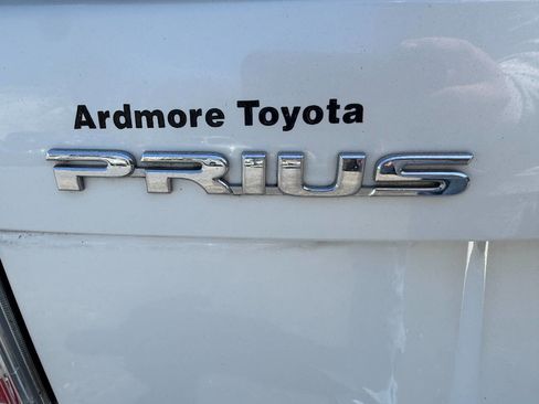 Used 2013 Toyota Prius Four w/ Deluxe Solar Roof Pkg image 45