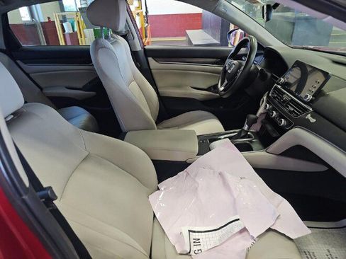 Used 2018 Honda Accord LX image 12