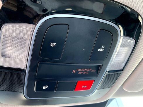 Used 2025 Hyundai Sonata SEL FWD image 36