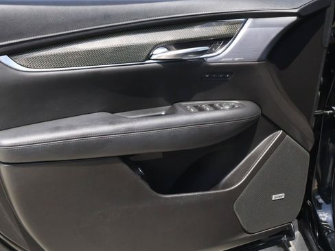 Used 2020 Cadillac XT5 Sportv AWD/4WD image 21