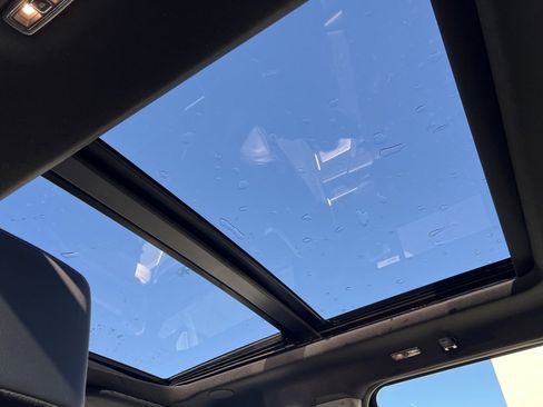 New 2025 Ford F150 Lariat w/ Equipment Group 502A High image 35