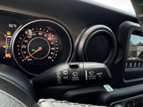 Used 2019 Jeep Wrangler Unlimited Sport S image 59