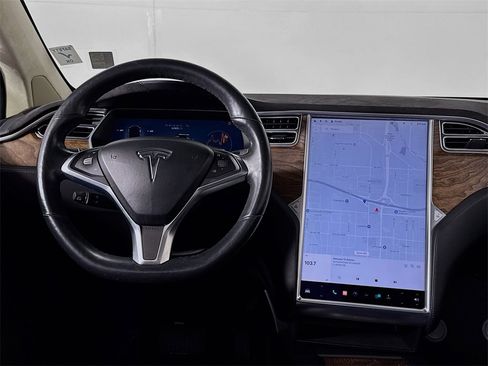 Used 2017 Tesla Model X 100D image 14