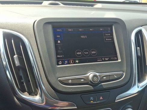 Used 2024 Chevrolet Equinox LT AWD/4WD image 16