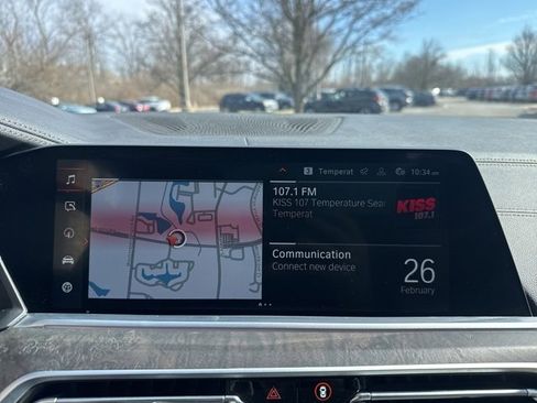 Used 2022 BMW X5 xDrive40i w/ Executive Package image 22