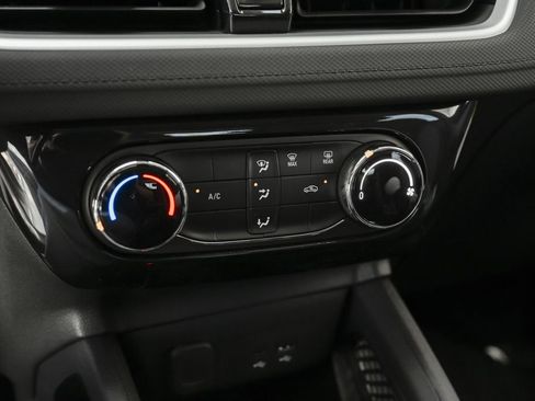 New 2026 Chevrolet TrailBlazer LT FWD image 25