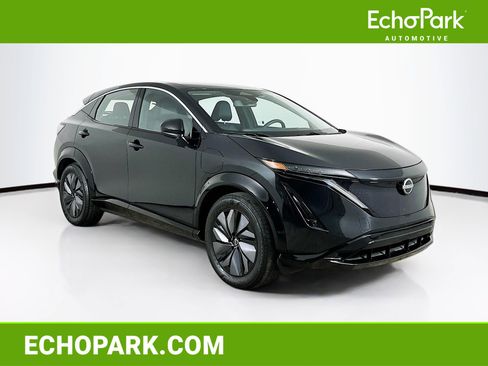 Used 2023 Nissan Ariya FWD image 1