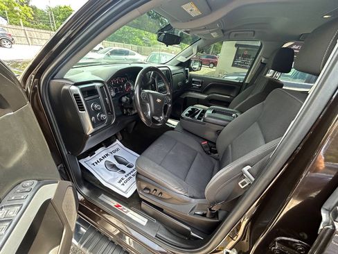 Used 2018 Chevrolet Silverado 1500 LT w/ All Star Edition AWD/4WD image 6