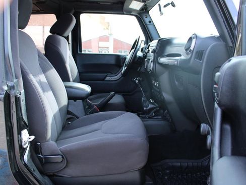 Used 2016 Jeep Wrangler Sport w/ Quick Order Package 23S image 16