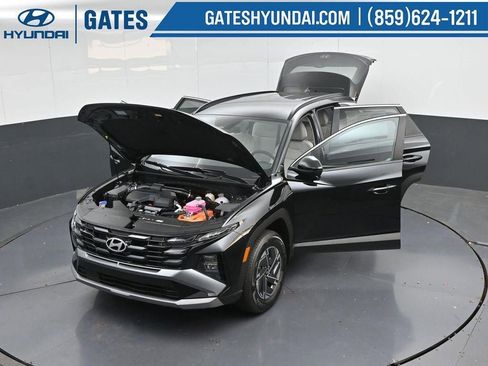 New 2025 Hyundai Tucson Blue image 53
