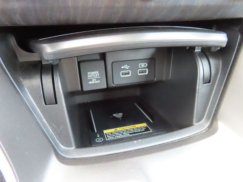 Used 2022 Honda Accord Touring image 28