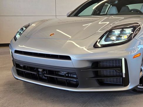 Certified 2026 Porsche Panamera RWD image 27
