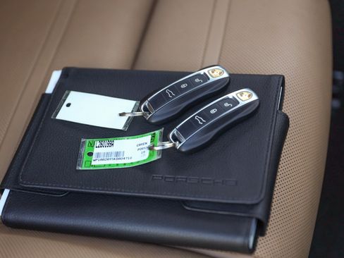 Used 2019 Porsche Cayenne image 21